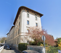 AMPIO 2 LOCALI CENTRO STORICO ISOLA PEDONALE in Vendita